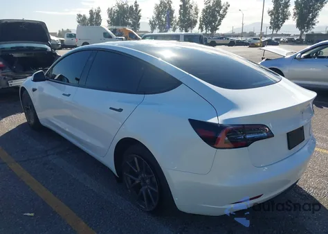 2023 Tesla Model 3 Rear-Wheel Drive z USA, uszkodzony, nr VIN 5YJ3E1EA6PF437714